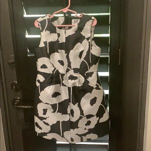 Beautiful dress!!! Worn once